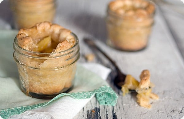peach pie in a jar