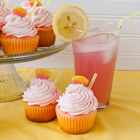 Pink-Lemonade-Cupcakes pink lemonade cupcakes
