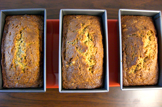 Banana Walnut Bread that is to die for! Banana Walnut Bread that is to die for!