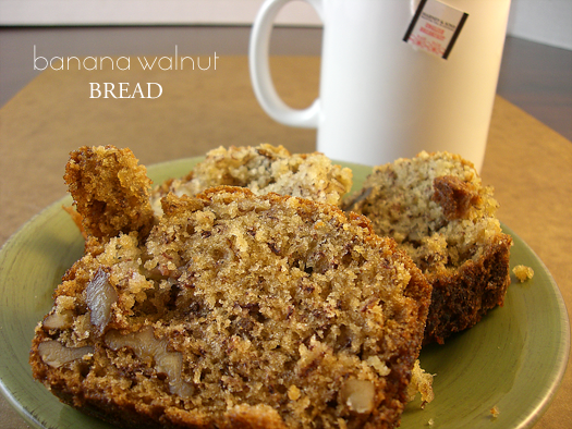 Delicious Banana Walnut Bread Recipe