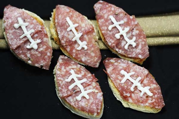 Pigskin Salami Bites