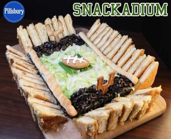 How to make a STADIUM out of snacks! Perfect for Super Bowl! How to make a STADIUM out of snacks! Perfect for Super Bowl!