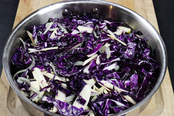 Tasty Braised Red Cabbage with Apple--click for recipe from Spicedblog.com