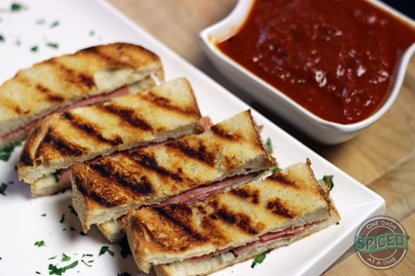 Sandwich Dippers--the gourmet answer to boring weekday lunches!