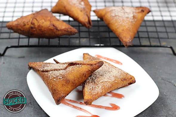 Cinnamon Cheesecake Dessert Somosa--click for recipe from Spiced!