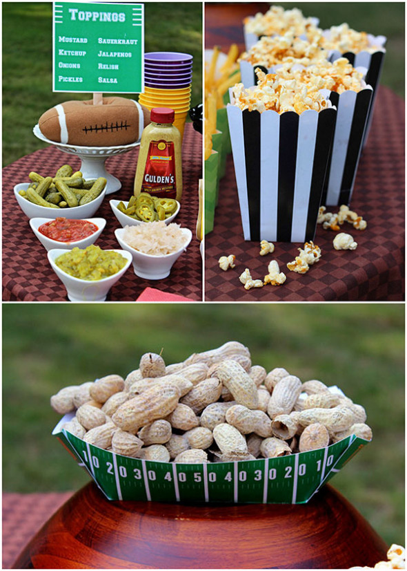 "Hot Dog Bar" Tailgate Party with Hebrew National #HebrewNational #99summerdays