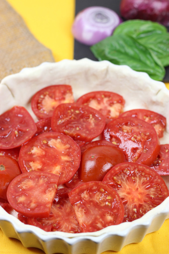 Garden Fresh Tomato Pie