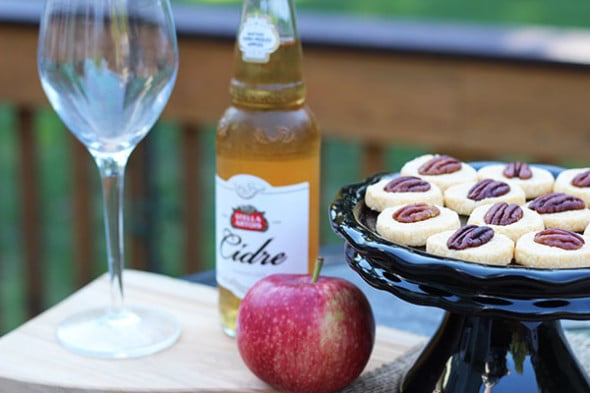 Autumn Cocktail Party Idea: Stella Artois Cidre & Spicy Cheese Wafers