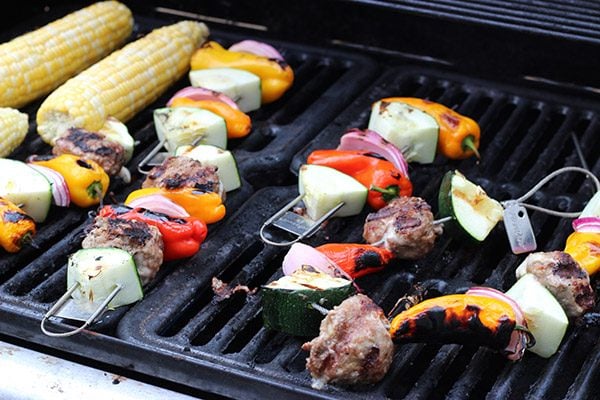 These Monterrey Jack Stuffed Meatballs are a quick and tasty recipe that's perfect for summer dinner on the grill!