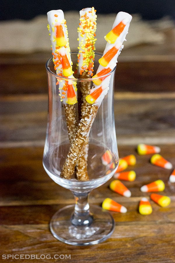 Easy Halloween Treat!! Candy Corn Pretzel Sticks