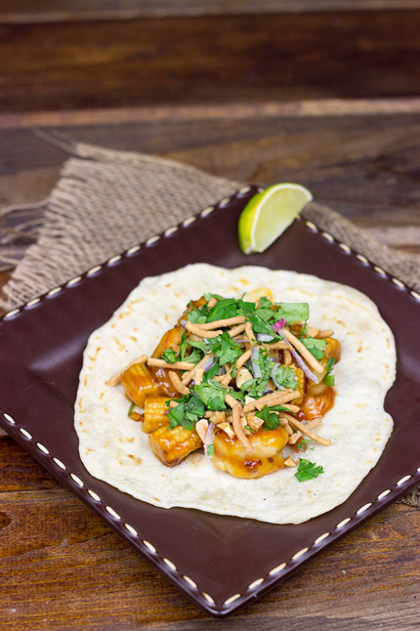 Asian Shrimp Tacos: an easy weeknight meal!
