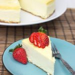 Classic Cheesecake with Graham Cracker Crust | Spicedblog.com