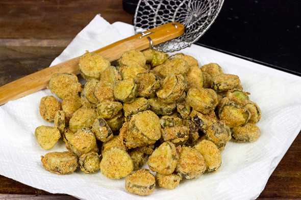 Southern Fried Pickles | Spicedblog.com