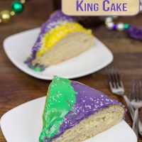 Cinnamon Cream Cheese King Cake
