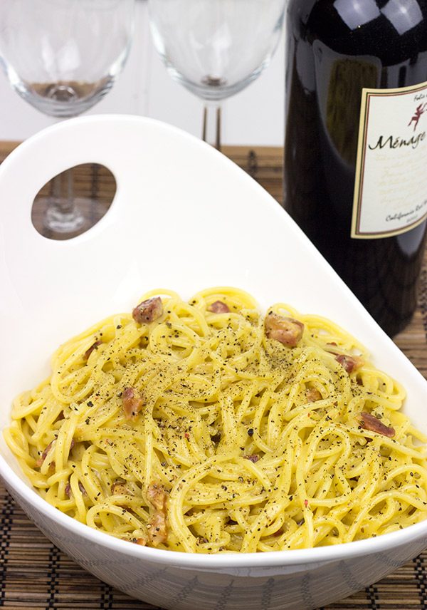 Spaghetti Carbonara: A simple, easy, and absolutely delicious Italian meal!