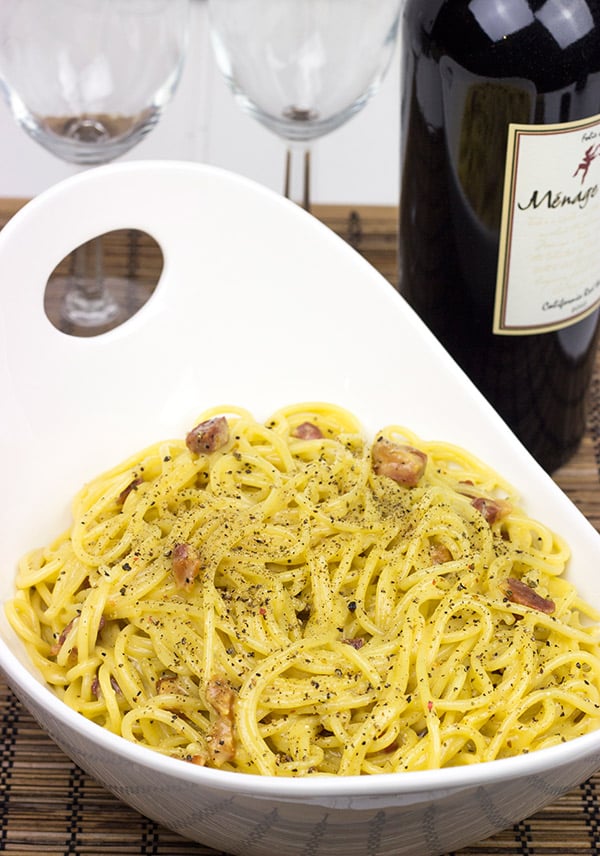 Spaghetti Carbonara: A simple, easy, and absolutely delicious Italian meal!