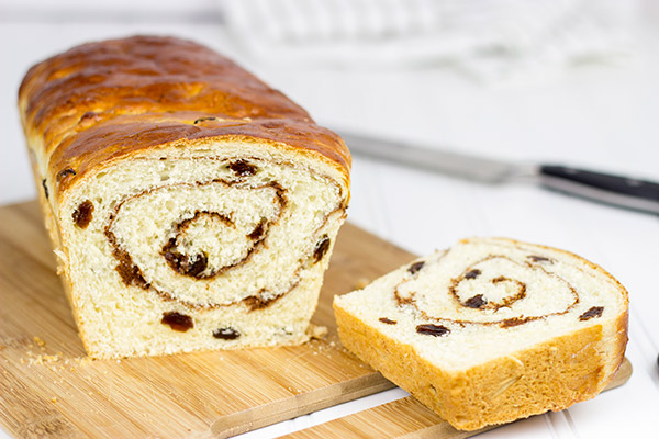 Homemade Cinnamon Raisin Bread