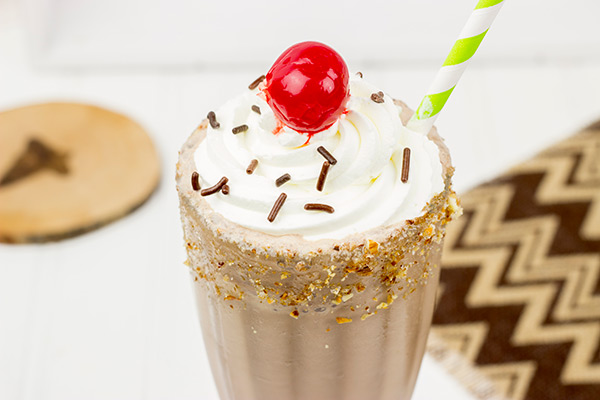 Classic Chocolate Malted Milkshake: PERFECT FOR FATHER'S DAY!