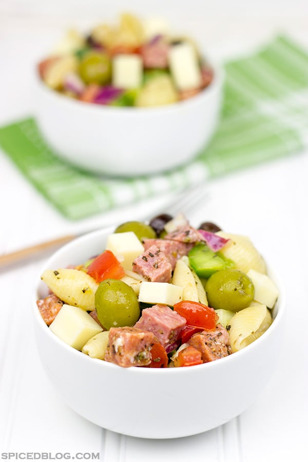 Italian Antipasto Salad: This delicious pasta salad is perfect for summer picnics and barbecues!
