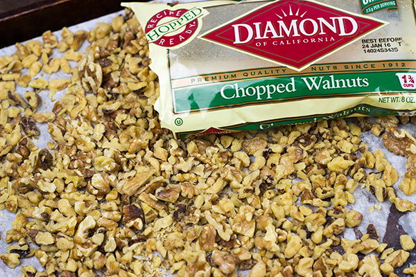 Maple Walnut Cupcakes | Spicedblog.com