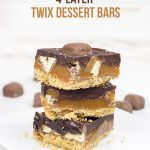 4 Layer Twix Dessert Bars: These bars are chocolatey, caramely and perfect for summer!
