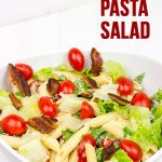 BLT Salad Pasta: Tastes just like your favorite summer sandwich...just in pasta salad form! Perfect for summer barbecues!