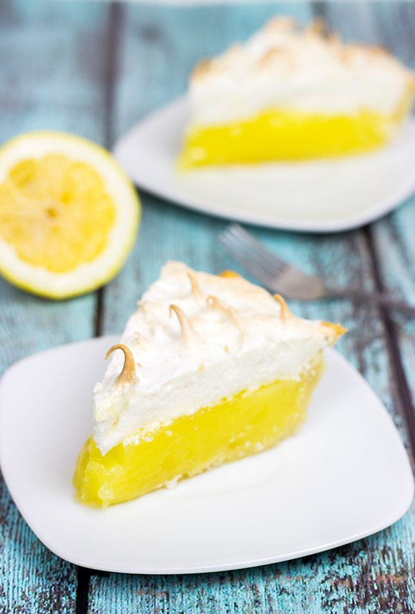 This Classic Lemon Meringue Pie is a delicious combination of tart and sweet! PERFECT for summer!