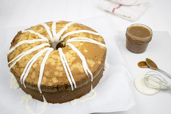 Drizzled with caramel and vanilla, this Dr Pepper Pound Cake is the perfect dessert for your next outdoor party, summer picnic or backyard bash! #CollectiveBias #shop #BackyardBash