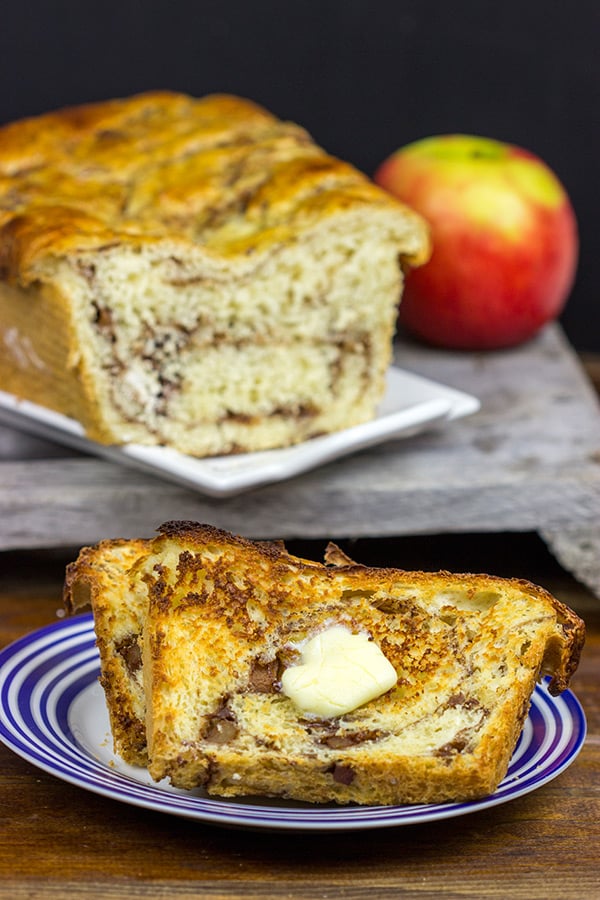 This Apple Pie Bread is complete with a cinnamon apple filling. Toast up a slice of this bread for a tasty treat on a cool Fall morning!