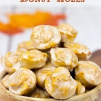 Celebrate Autumn with these quick and easy Baked Pumpkin Spice Donut Holes!