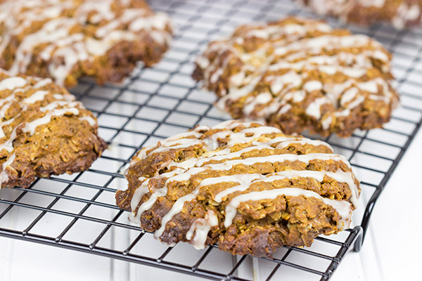 These Gingerbread Drop Scones are quick and easy to make...and perfect for a weekend breakfast on a chilly Winter morning!