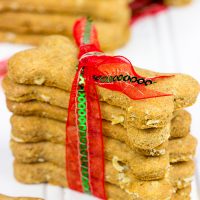 These Peanut Butter Oat Dog Bones are easy...and sure to get a high-five from your 4-legged friends!
