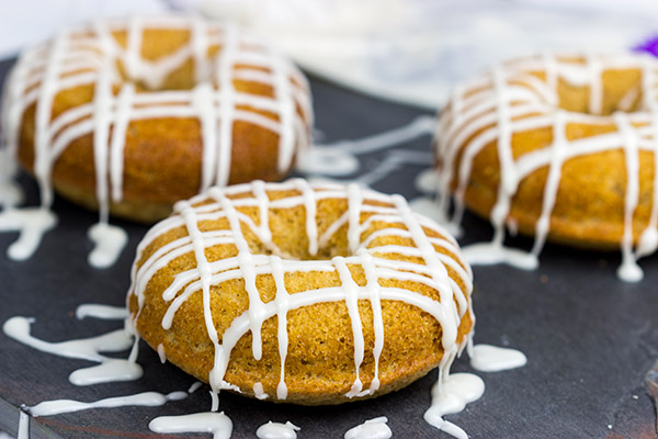 These Baked Gingerbread Doughnuts are packed with delicious gingerbread flavor...and they're surprisingly easy to make, too! Happy Holidays!