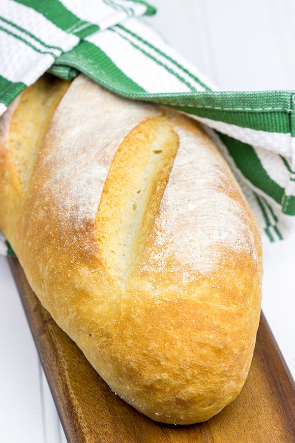 Been thinking about learning to bake bread at home? Then give this classic Homemade Italian Bread a shot!