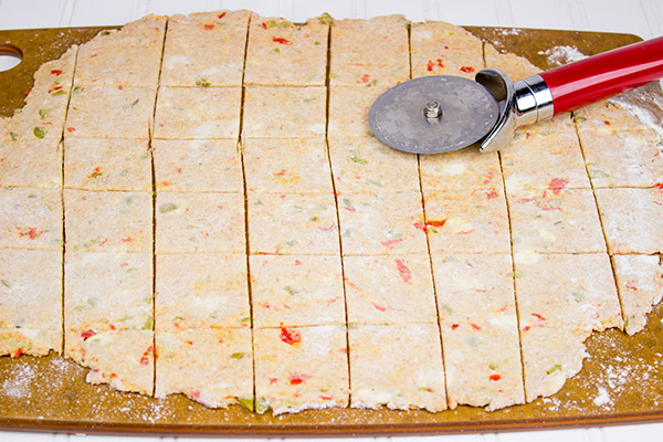 Homemade crackers are an impressive (and easy) recipe for holiday entertaining. These Olive and Roasted Red Pepper Crackers are one of my favorites!