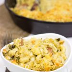 Forget boring mac and cheese! Make dinner exciting with this Roasted Poblano Mac and Cheese!