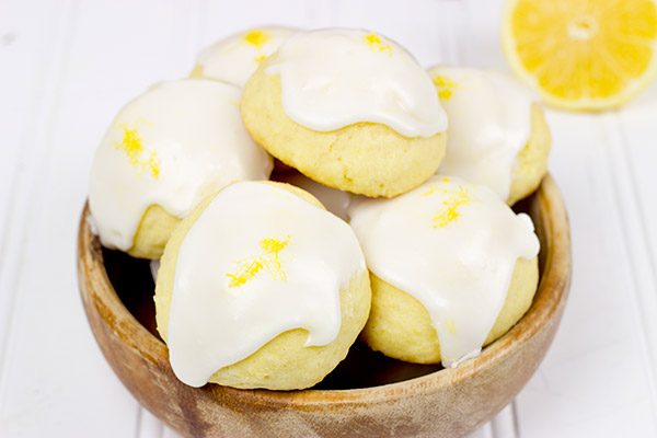 These light and crumbly Italian Lemon Cookies are perfect with a cup of coffee!