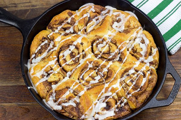 Looking for an amazing weekend breakfast without having to wake up early? Then whip up a batch of these Overnight Cinnamon Rolls!