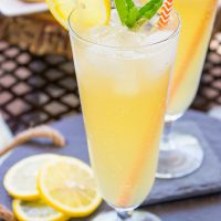 Sweetened with maple syrup, this Sparkling Maple Lemonade is a refreshing drink to serve on a hot summer day! #SausageFamily