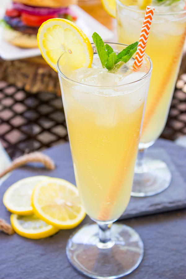 Sweetened with maple syrup, this Sparkling Maple Lemonade is a refreshing drink to serve on a hot summer day! #SausageFamily