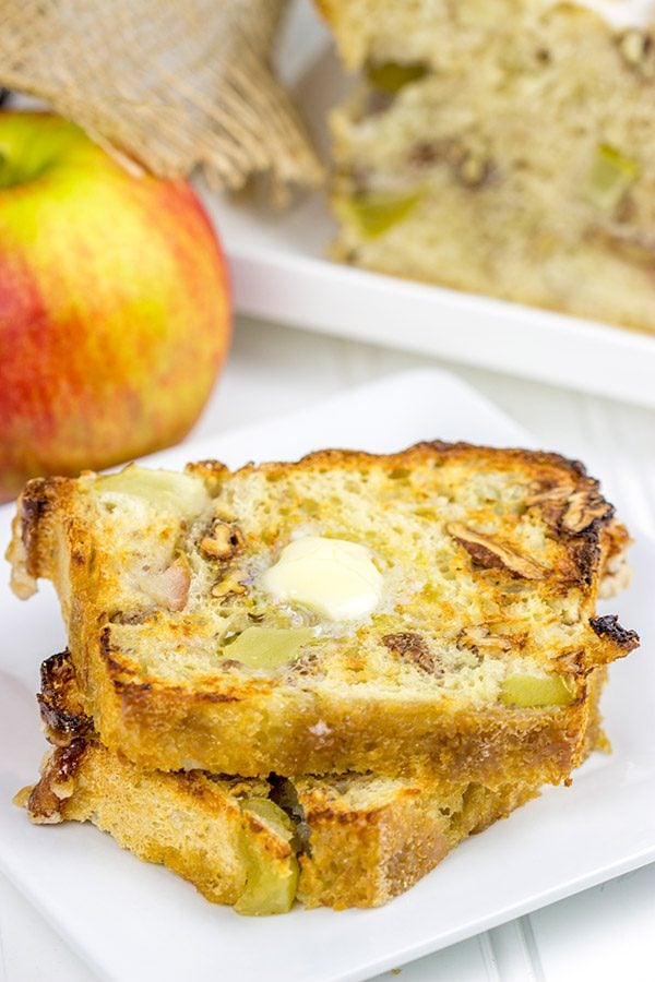 Stuffed with cinnamon, apples and pecans, this Maple Glazed Apple Pecan Bread is the perfect way to celebrate the arrival of apple season!