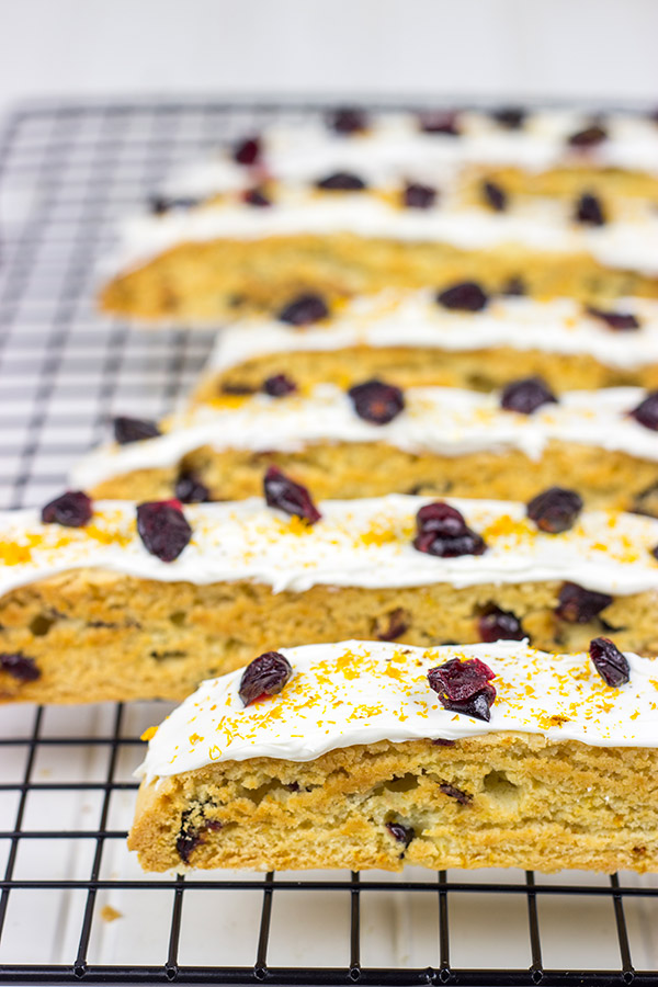 These American-style Cranberry Orange Biscotti are the perfect treat to share with family and friends!