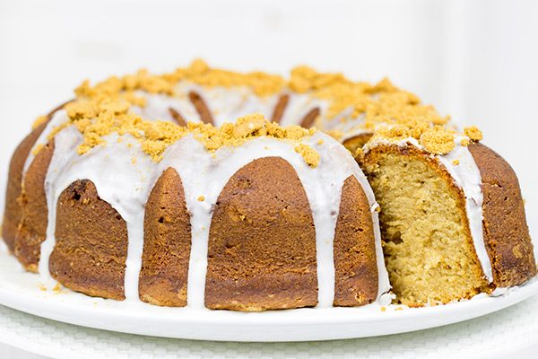 Grab a mug of coffee and a slice of this Cookie Butter Pound Cake for a delicious holiday treat!