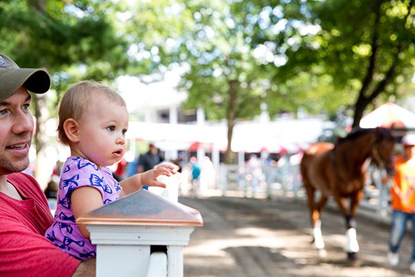 Horse-Racing-NY-15