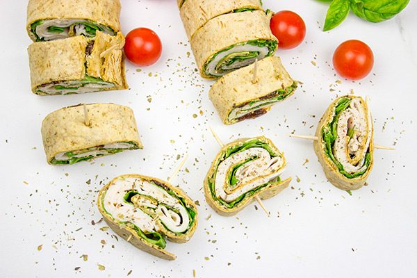 Adults need snacks, too! These quick and easy Turkey Pesto Pinwheels are the perfect way to beat that mid-afternoon hunger strike!