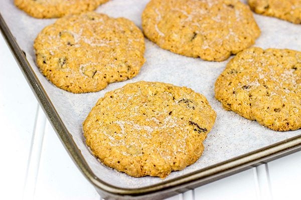 The addition of cinnamon makes these Cinnamon Oatmeal Raisin Cookies a delicious twist on a classic cookie!
