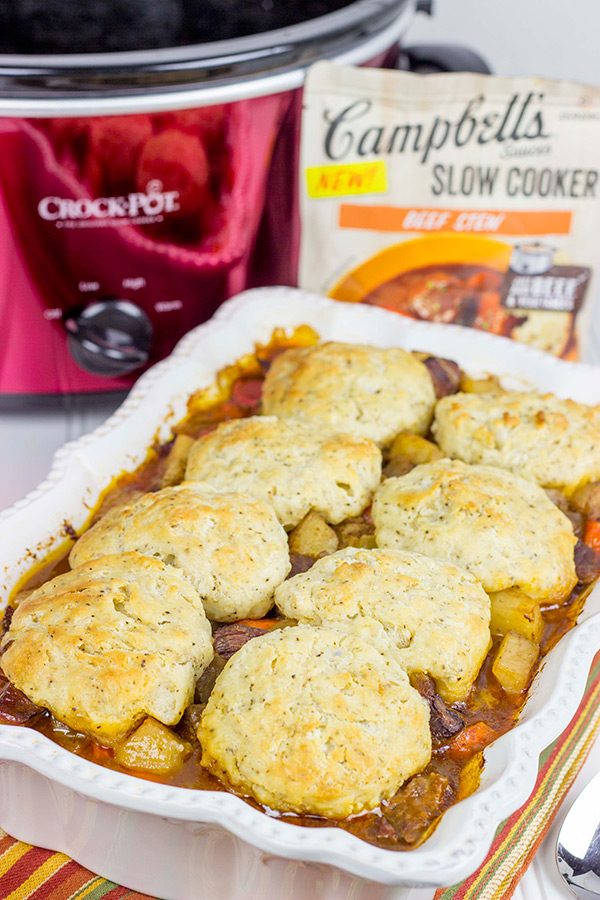 With Old Man Winter right around the corner, it's time to settle in to some tasty comfort food. How about this Easy Beef Stew with Rosemary Biscuit Topping for dinner tonight?