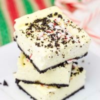 Packed with holiday spirit, peppermint and chocolate, these Peppermint Mocha Cheesecake Bars are sure to be a hit in your house!