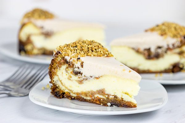 Can't decide between carrot cake and cheesecake? Then this Carrot Cake Cheesecake is the perfect solution!