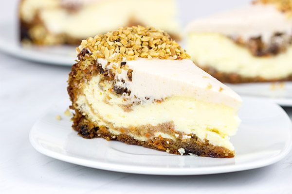 Can't decide between carrot cake and cheesecake? Then this Carrot Cake Cheesecake is the perfect solution!